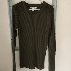 Women’s sweater